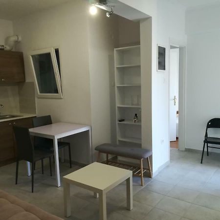 Central Location Acropolis -Fix, 2 Bedroom Apartment Aten Exteriör bild